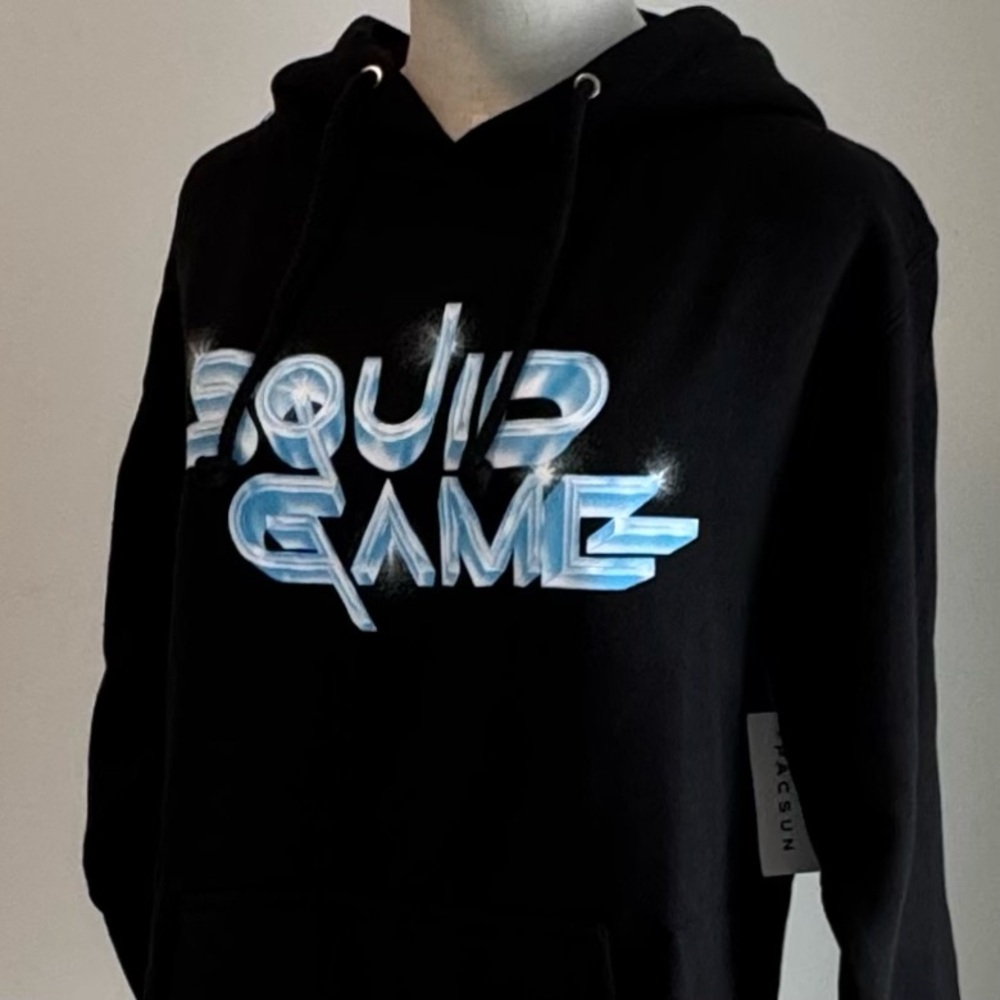 NWT - SQUID GAME - Black Squid Game Hoodie, men’s, size small - Picture 2 of 13
